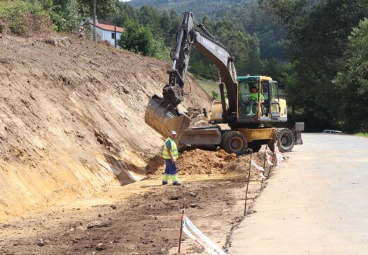 O Concello Lousame inicia as obras de mellora do viario de Fruíme á Escabia, orzamentadas en case 120.000 euros